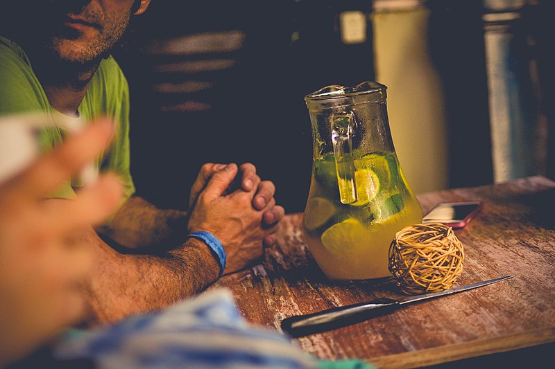 Image of people drinking Tereré.